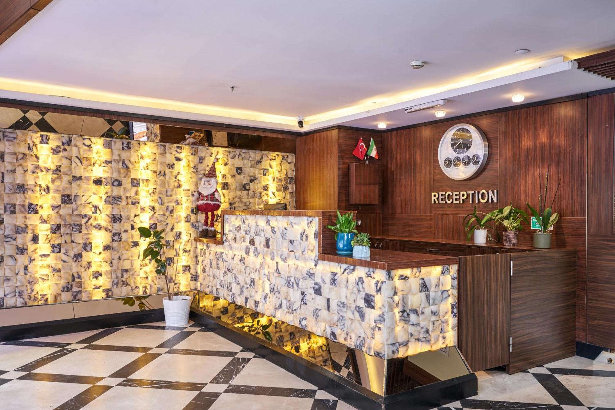 Atro Hotel — Photos 2